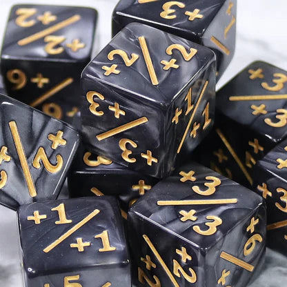 MTG Dice Counter Black/Gold (Set of 6)