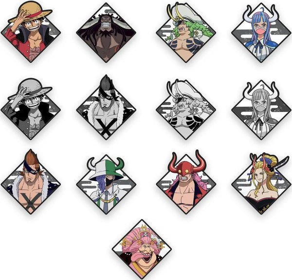 One Piece mini Pins Random